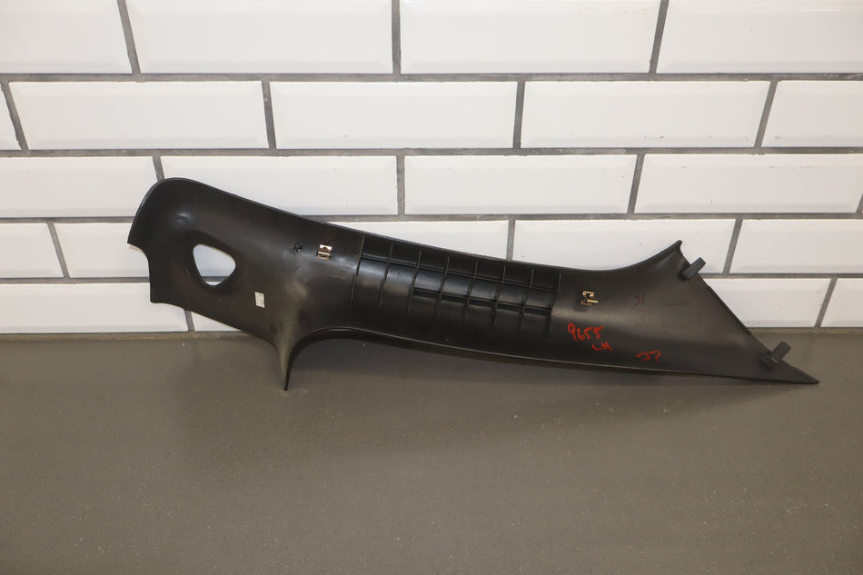 2003-2006 Chevrolet SSR Pair A Pillar Trim Ebony 192