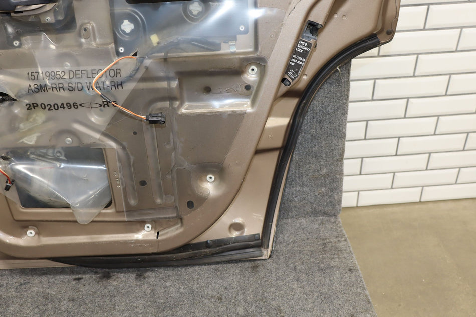 1996 Chevrolet Tahoe- Right Rear Door