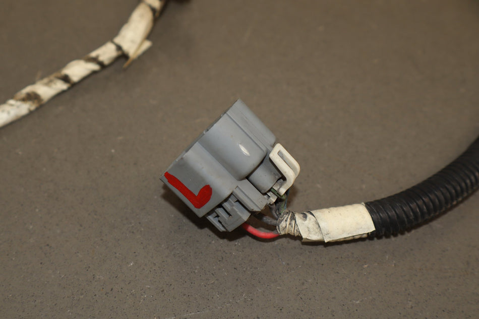 03-09 Hummer H2 Left Taillight Wiring Harness OEM