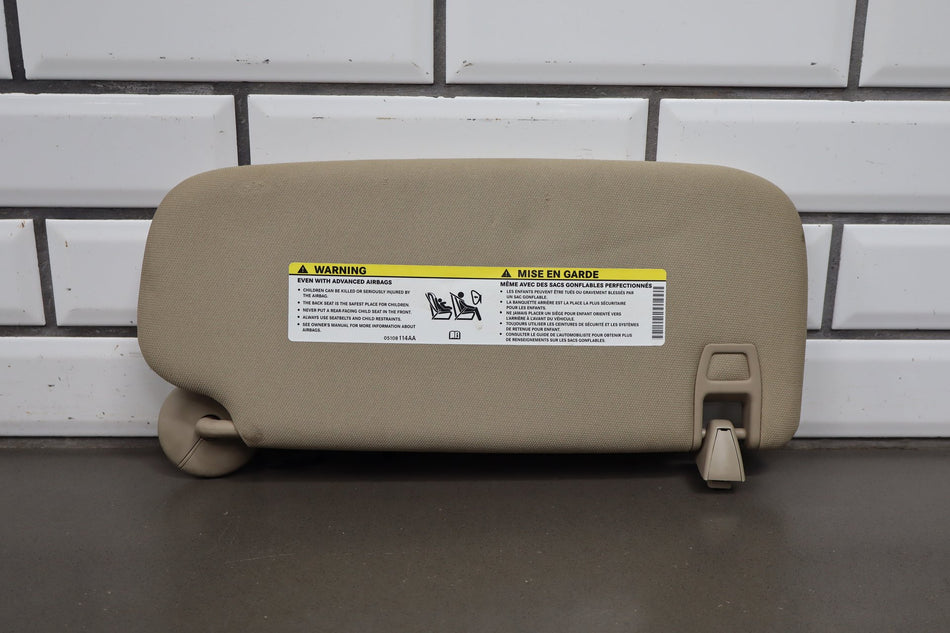 14-16 Jeep Grand Cherokee Limited Sun Visor Pair (Frost Beige)