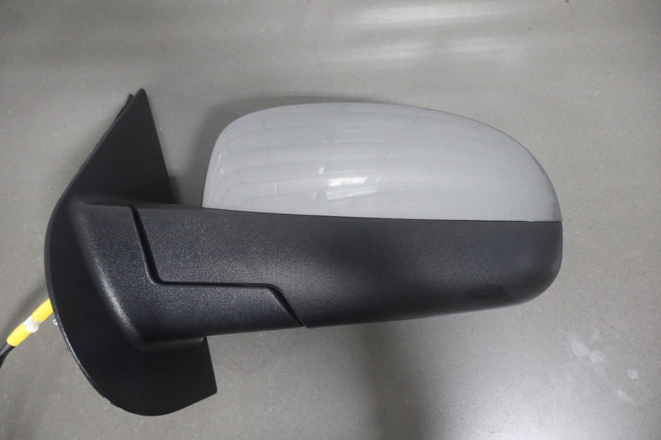 2009-2014 GMC Yukon Left Door Mirror Steel Gray Metallic 16U 20843104