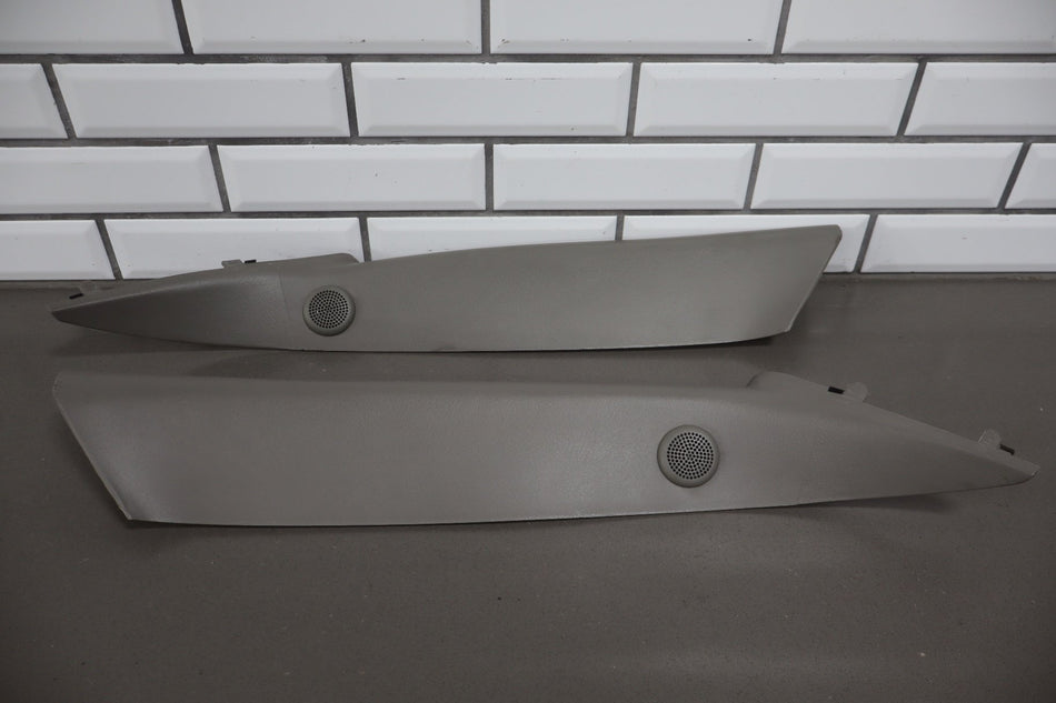 2006 GMC Yukon GMT800- Pair- Interior A Pillar Trim