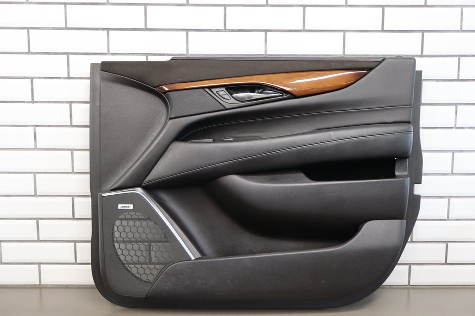 15-20 Cadillac Escalade RF Door Panel Jet Black H2X