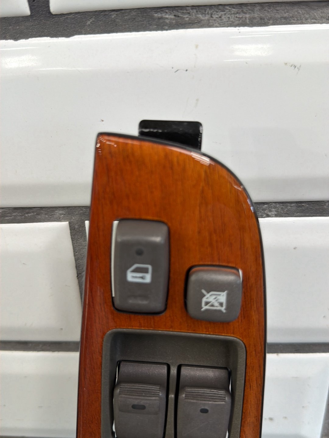 47441376
