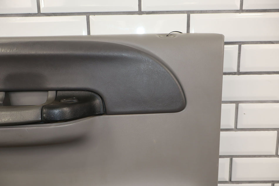 1999 Ford F-350 Super Duty- Rear Door Trim