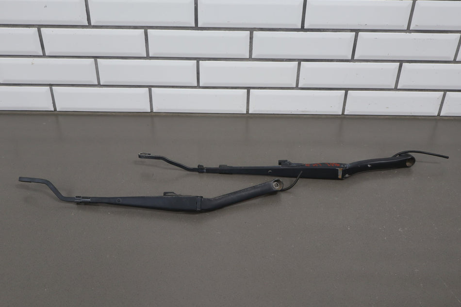 1997-2004 Chevrolet Corvette C5 Wiper Arm LH & RH Pair