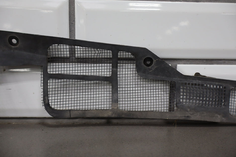 1984-1996 Chevrolet Corvette C4- Cowl Screens