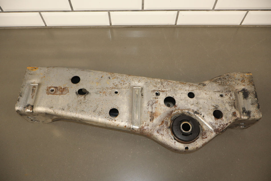 2007 Hummer H2 Transmission Crossmember OEM