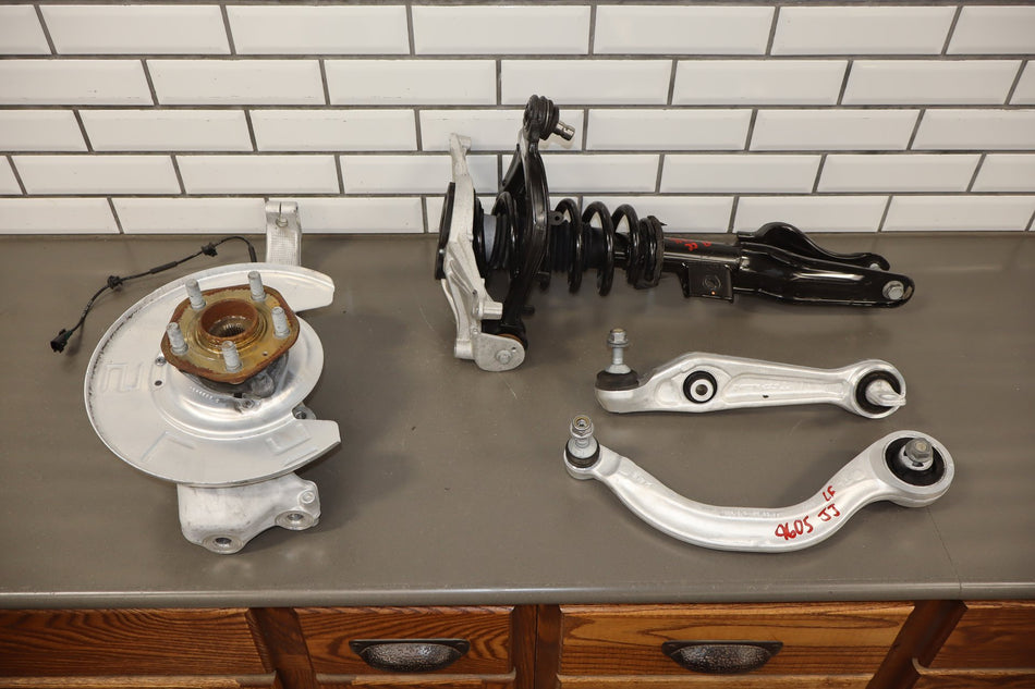 2019 Tesla Model 3- Left Front Suspension Knee