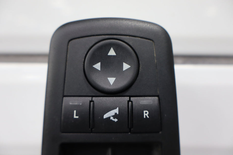 2015 Ram 1500- Front Door Switch