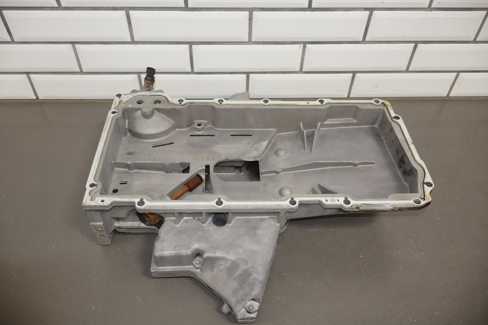 1997-2004 C5 Corvette 5.7L V8 LS1 Batwing Gullwing Oil Pan W/Pickup OEM