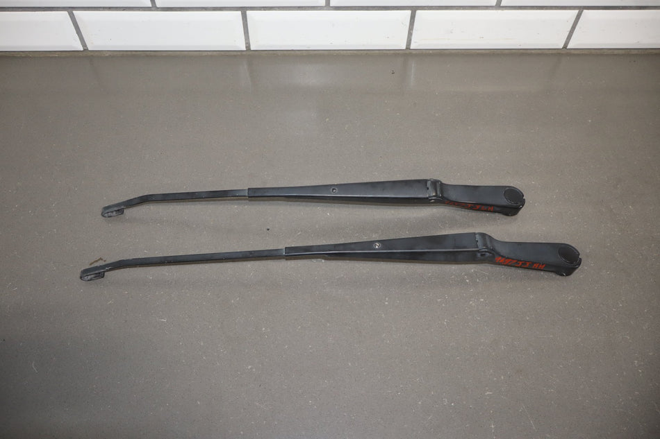 1997 Land Rover Range Rover HSE Wiper Arm Pair