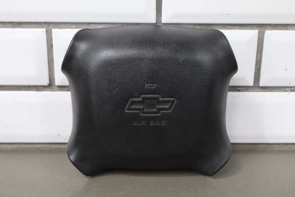 Left LH Driver Airbag Fits 2001 Chevrolet Silverado 2500