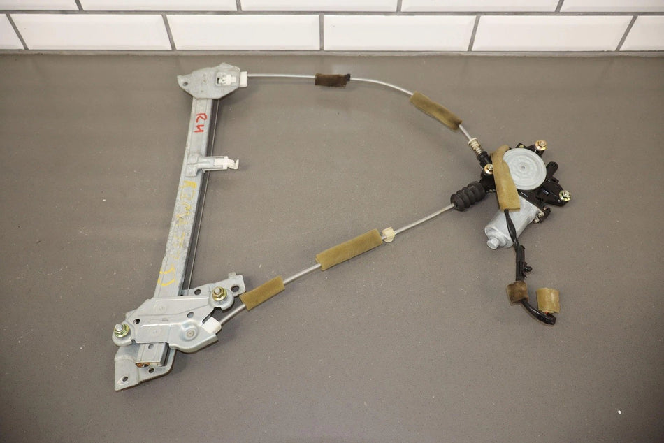 2003 Mazda MX-5 Miata Right Front Door Regulator Power W/ Motor