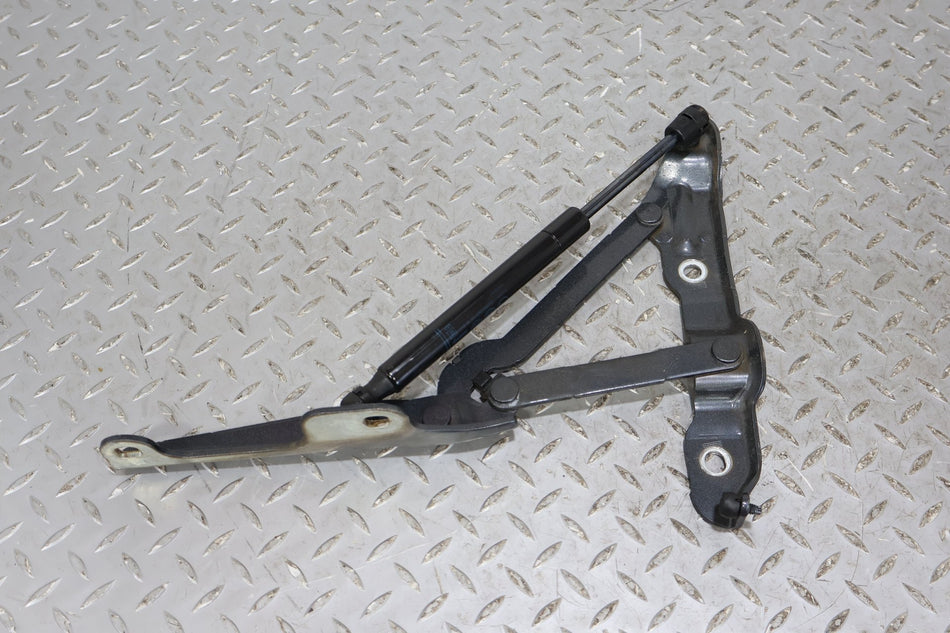 10-15 Chevy Camaro Trunk Lid Hinge Pair Coupe (Cyber Gray)