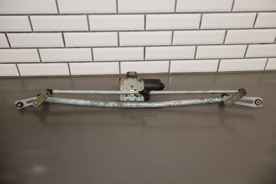 2003-2009 Hummer H2 Wiper Motor & Transmission