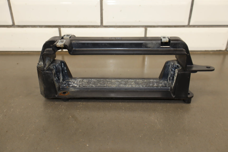 1997-2004 Chevrolet Corvette C5 ECU Bracket 10288067