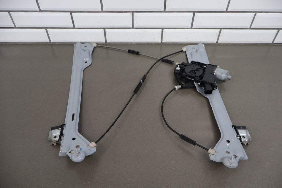 14-20 Cadillac Escalade LF Window Regulator 84621036