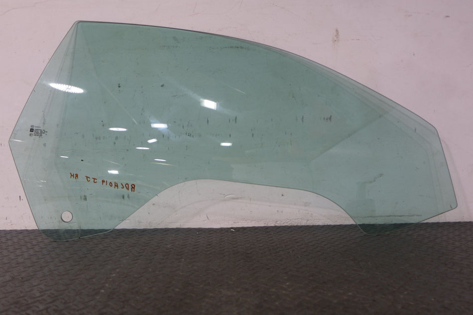 2013 Cadillac CTS- Right Front Door Window