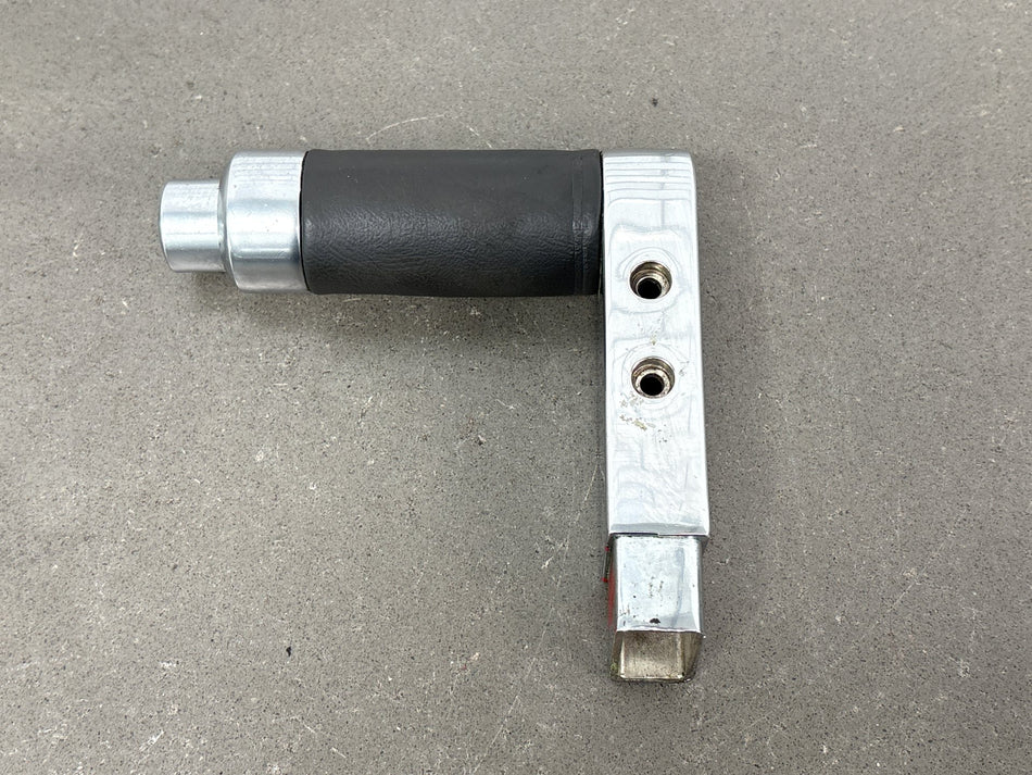 03-09 Hummer H2 Automatic Shift Knob OEM