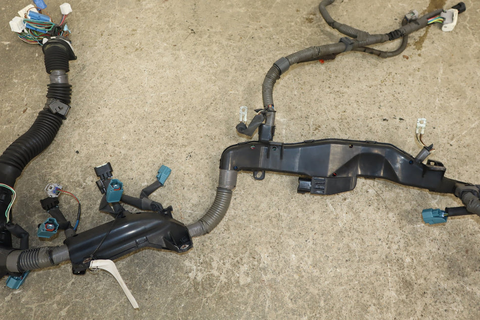 2004 Lexus LS430 F30- Engine Wiring Harness 3UZ-FE