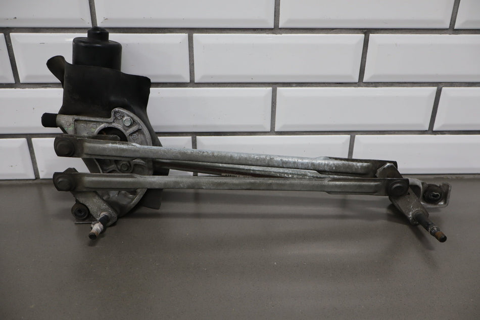 2009 Pontiac G8 Front Wiper Motor OEM