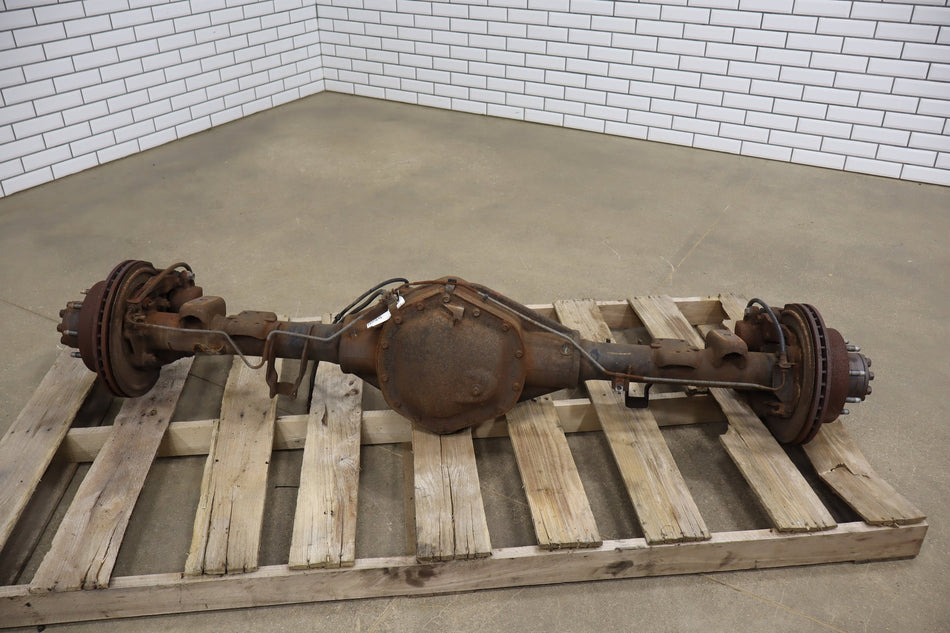 01-07 Chevy GMC 2500HD 6.6 Duramax/ 8.1L 3.73 Ratio 11.5" Rear Axle Assembly