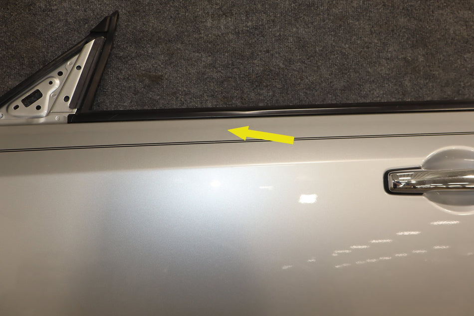2002-2004 Infiniti M45 Sport Left Front Door Brilliant Silver KY0