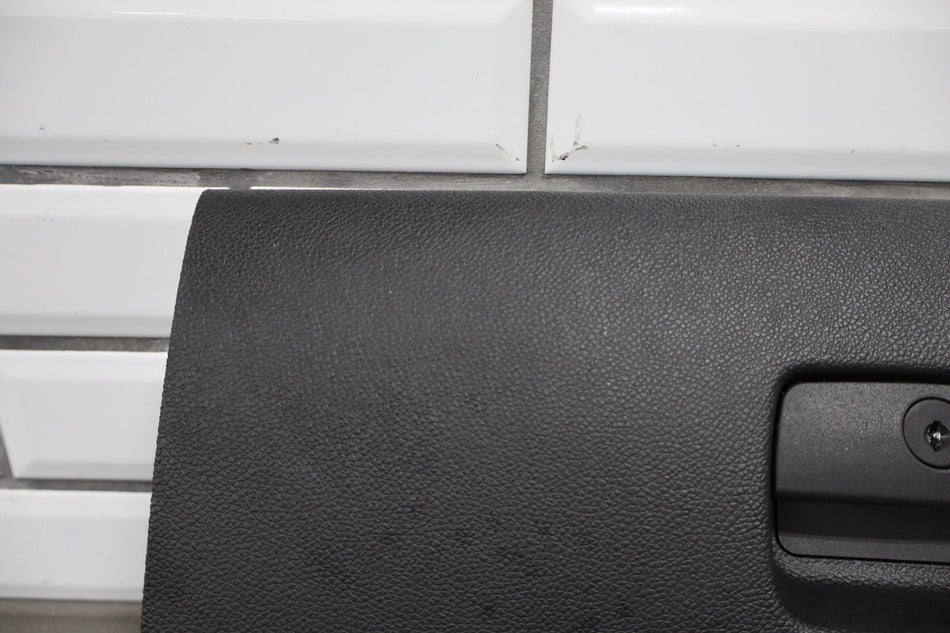 2009 Chevrolet Suburban 1500 GMT900- Glove Box