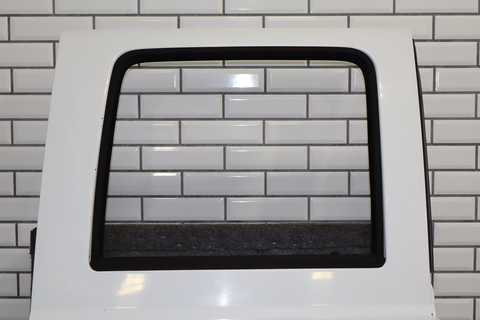 99-07 Ford F250 F350 Super Duty Crew Cab Right Rear Door White Z1