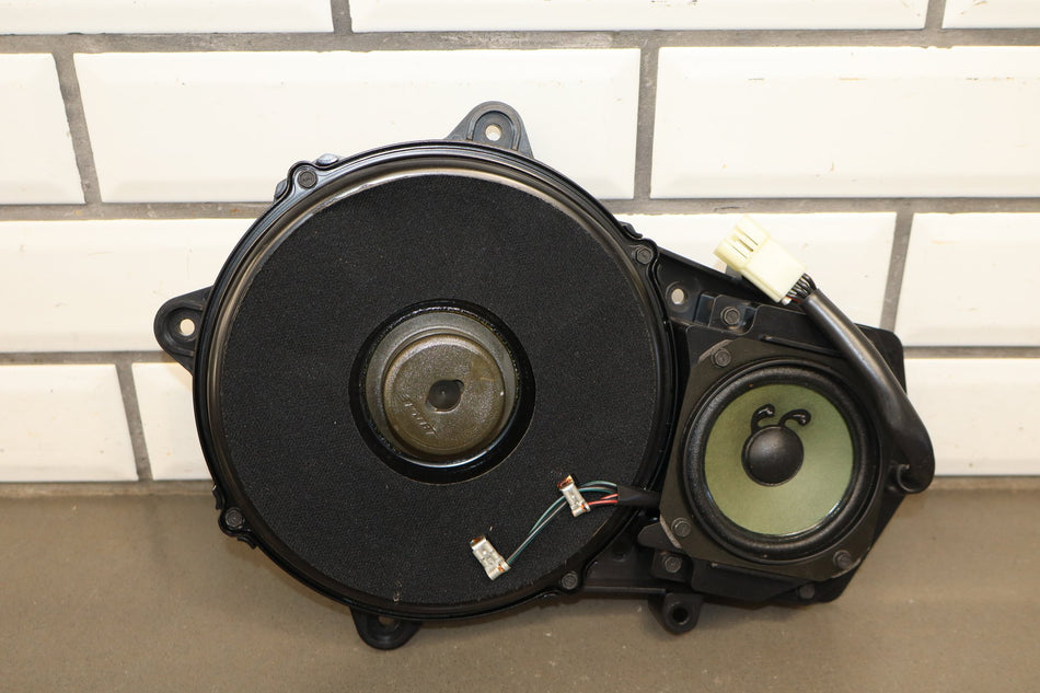 1997-2004 Chevrolet Corvette C5 Door Speakers Bose - Pair 10447355