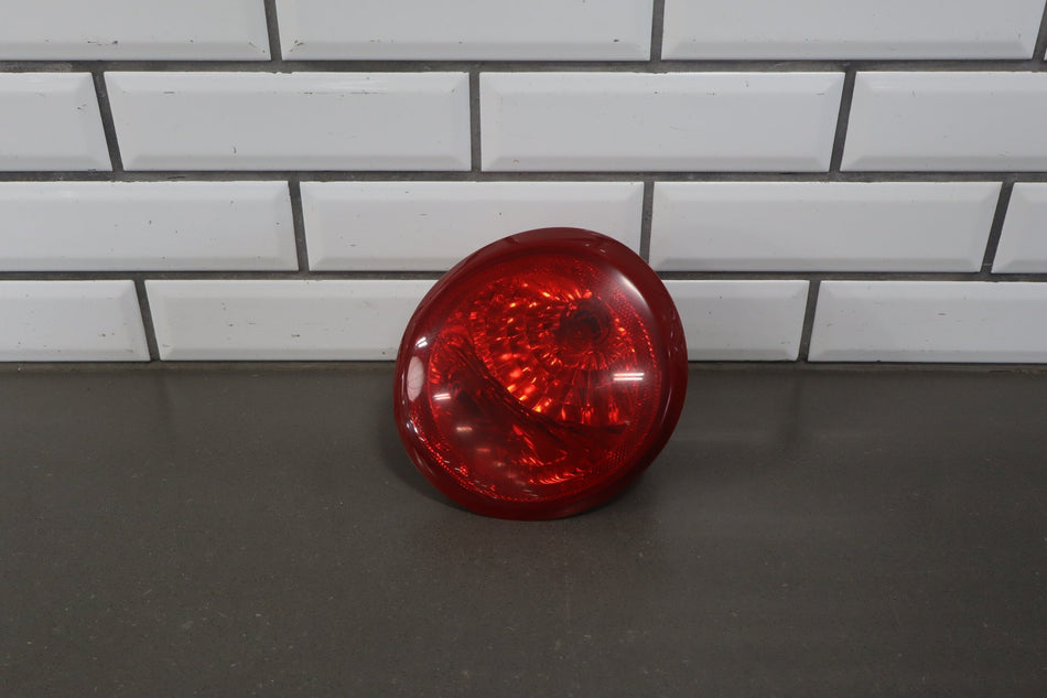 2003-2006 Chevrolet SSR Right Tail Light 15164420 OEM