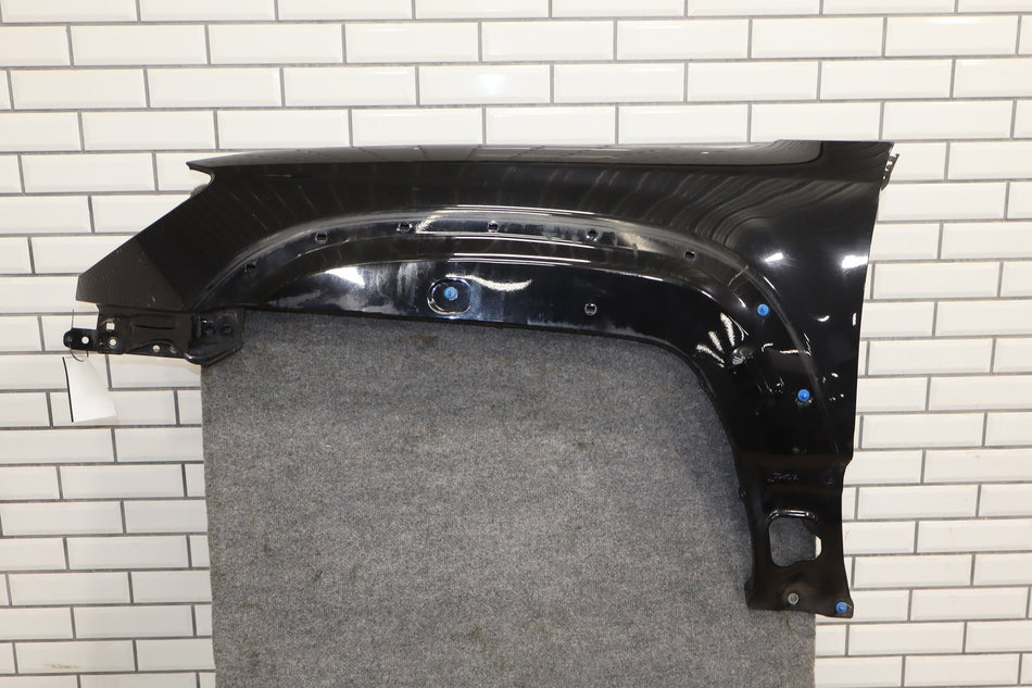 2004-2005 Toyota 4Runner SR5 Left Fender 5380235620 Black 202 5380235620