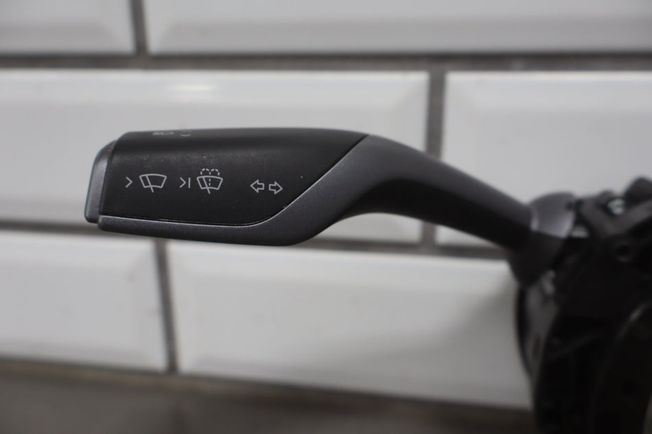 2022 Tesla Model 3- Combination Switch