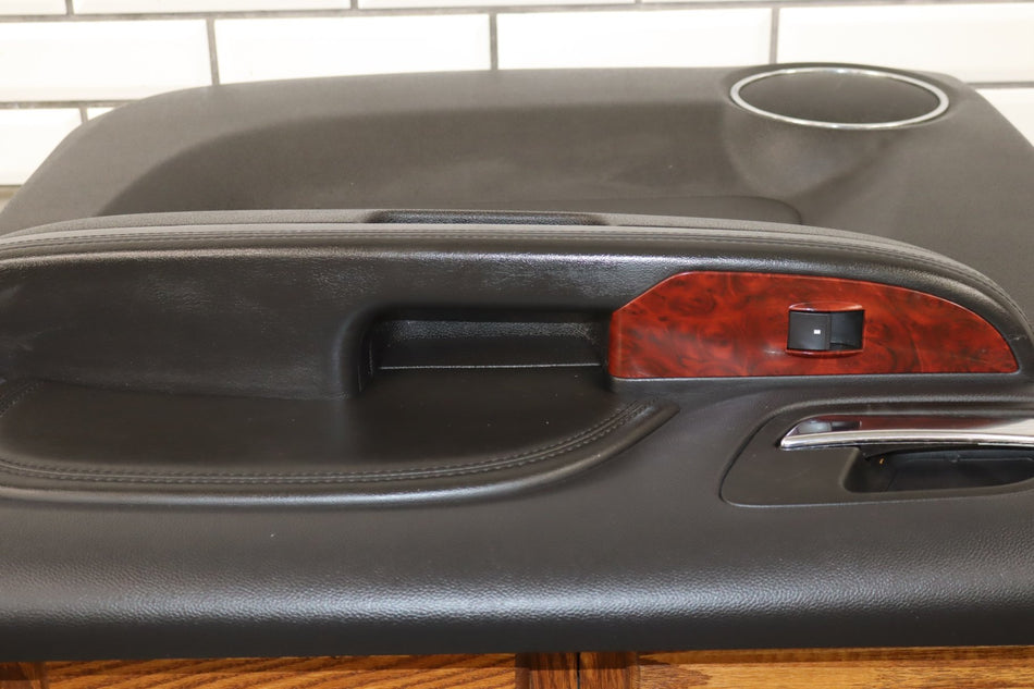 2009 Cadillac Escalade ESV Right Rear Door Panel Ebony 194