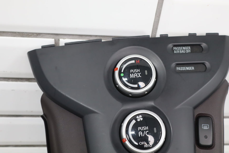 2012-2014 Mitsubishi i-MiEV Climate Control OEM