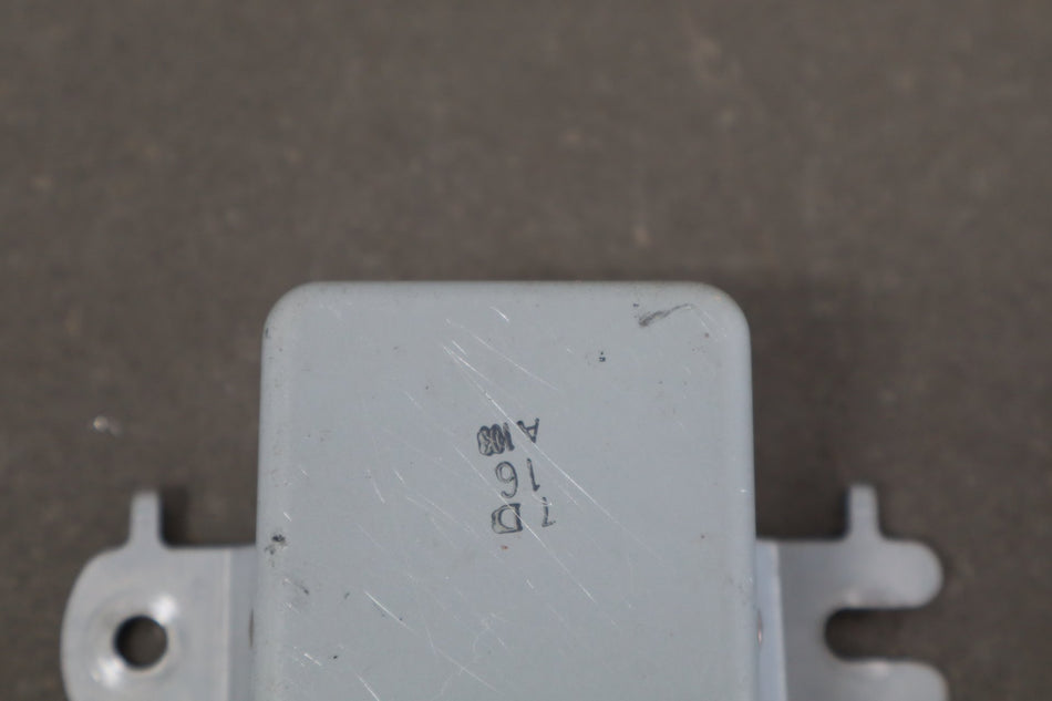 1998-2002 Toyota Land Cruiser Lexus LX470 Fuel Pump Module 8957060140