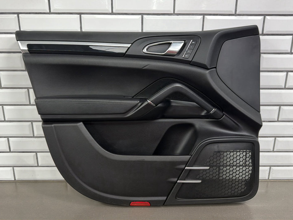 2011 Porsche Cayenne 958- Left Front Interior Trim Panel