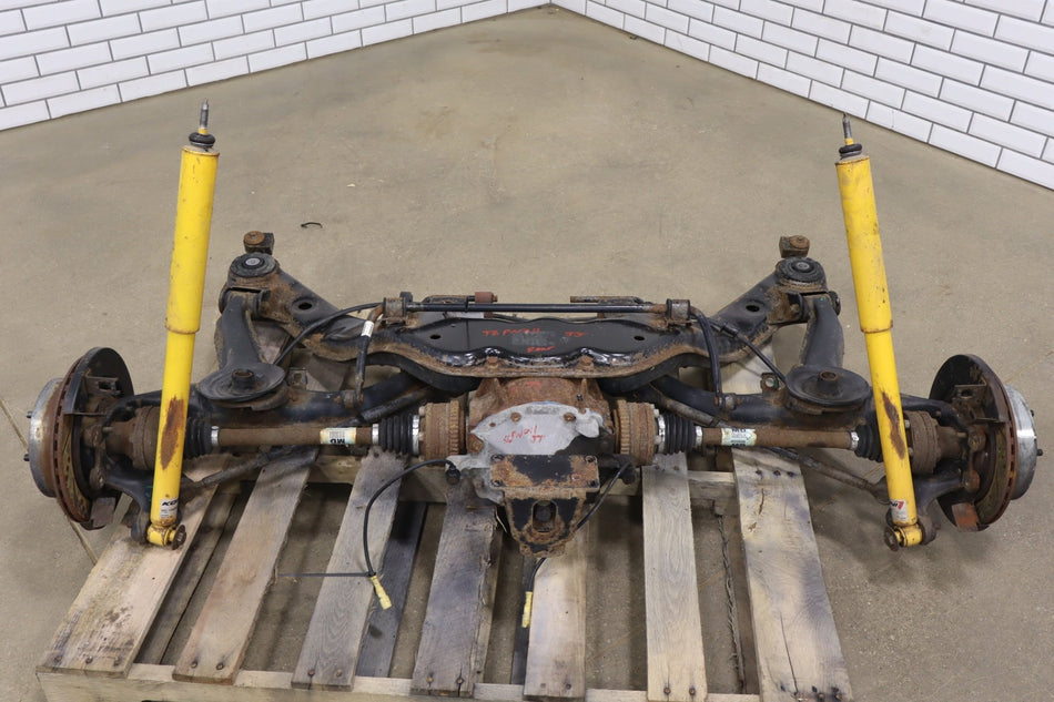 2006 Pontiac GTO Rear Crossmember With Axles 3.46