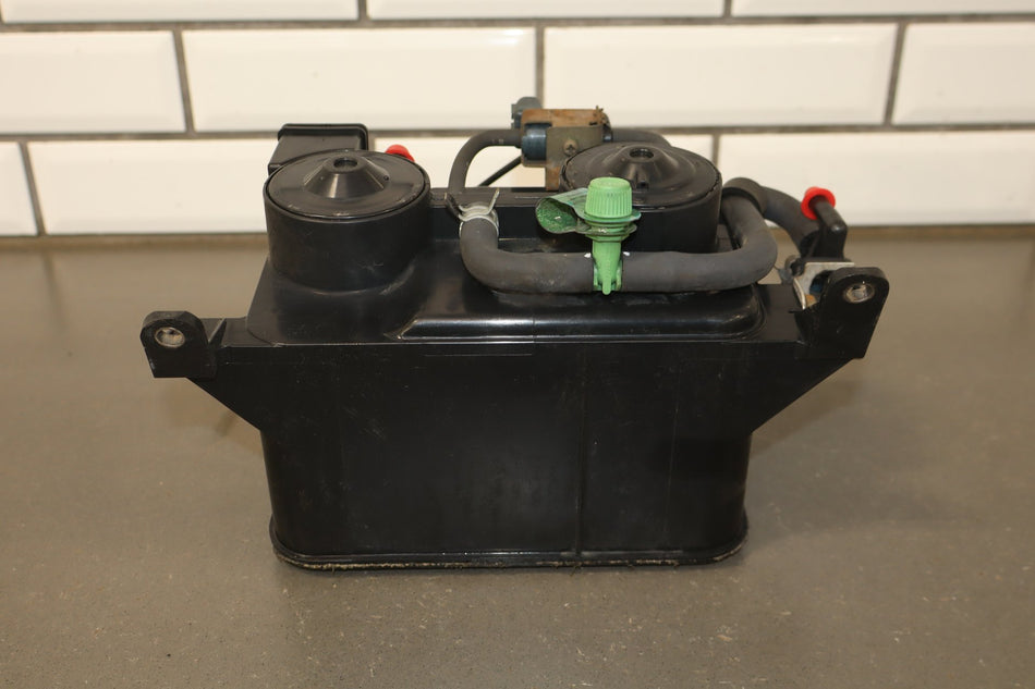 1996-2001 Toyota 4Runner Evaporator Canister 7774035392 OEM