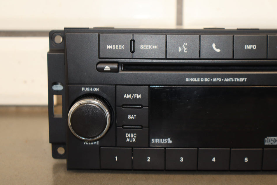 2012-14 Dodge Challenger Radio AM-FM-CD Sirius 5091195AE OEM
