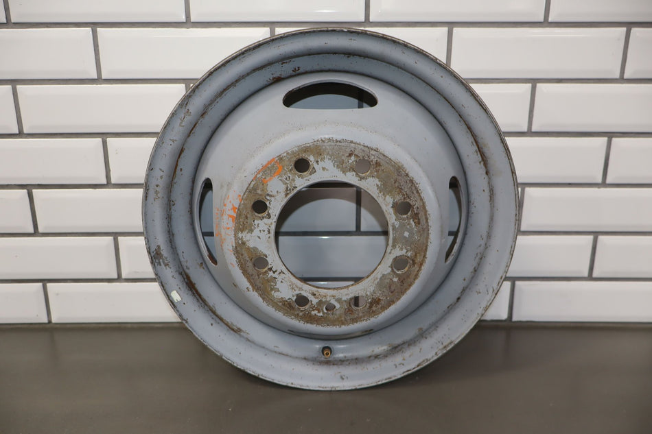 1999 Ford F-350 Super Duty Wheel OEM