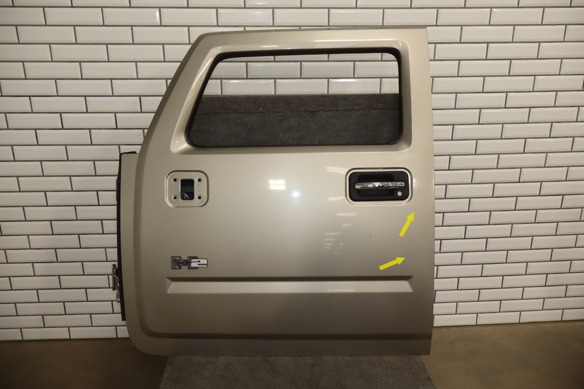 2003-2009 Hummer H2 Left Front Door Pewter 11 – J & J Auto Wrecking