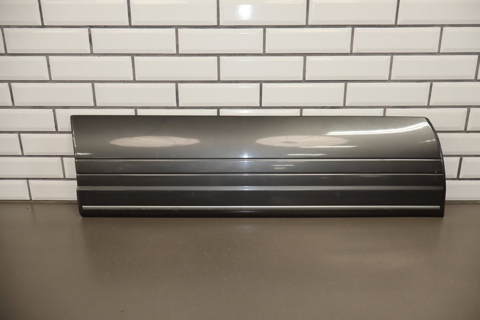 1998-2002 Lexus LX470 Left Front Door Molding black onyx 202