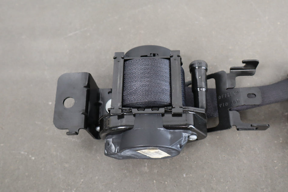 2008-14 Dodge Challenger R/T RH Front Seat Belt Dark Slate Gray DV
