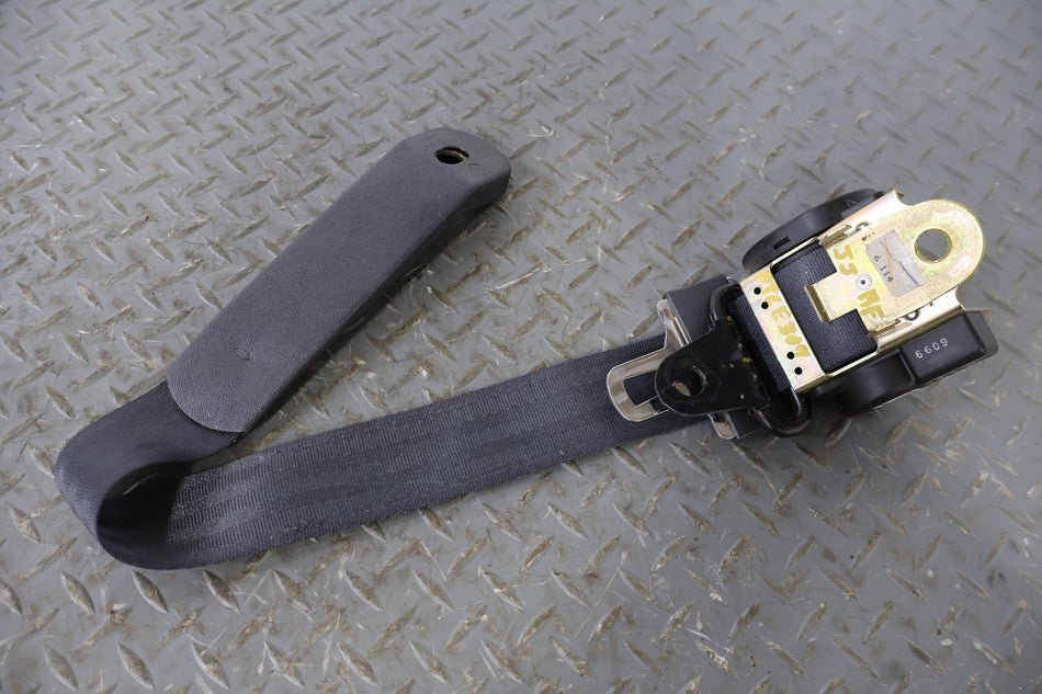 93-02 Chevy Camaro Convertible Right Seat Belt (Graphite)