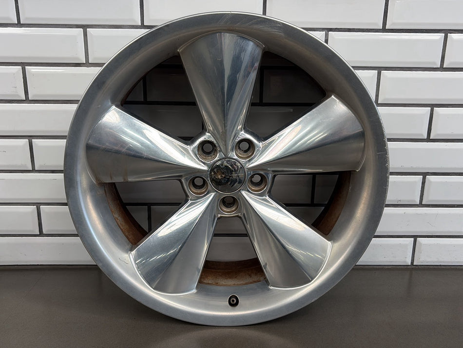 08-14 Dodge Challenger RT 20x8 Polished Alloy Wheel