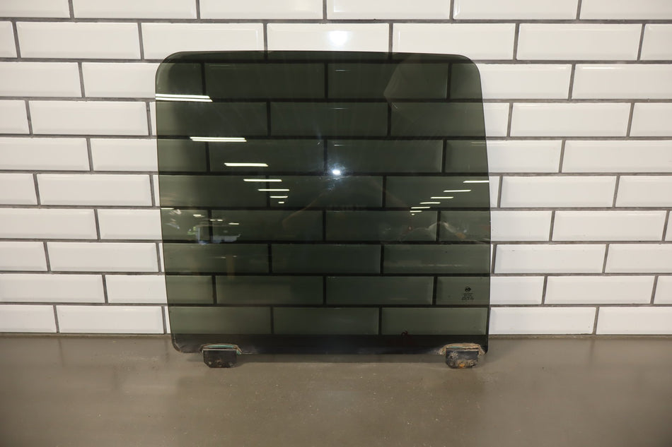 1999-2012 Ford F-350 Super Duty Left Rear Door Window F81Z2625713AA OEM