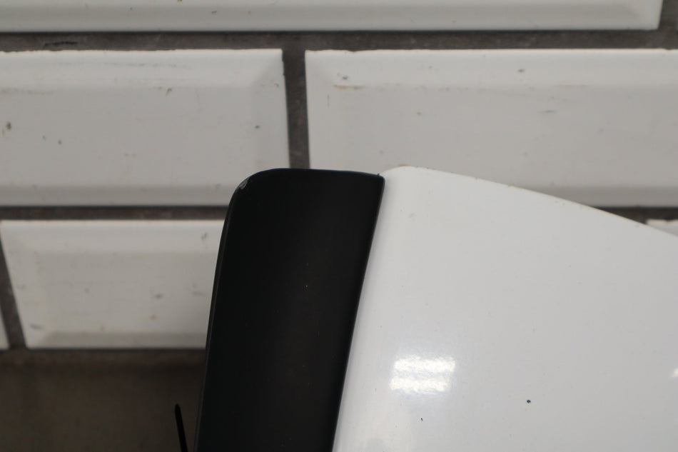 1988-1996 Chevrolet Corvette Left Door Mirror Artic White 10 10273679