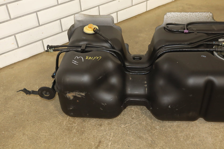 2003-2006 Chevrolet SSR Fuel Tank OEM
